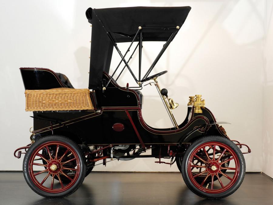  Cadillac Model A Runabout Tonneau 1903 года  (фото 2 из 21)
